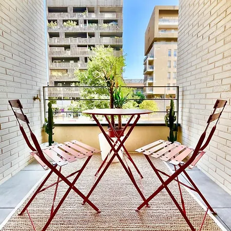Beautiful Flat In Port Marianne With Parking Montpellier